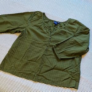 NWT Bubble Sleeve Button up Top